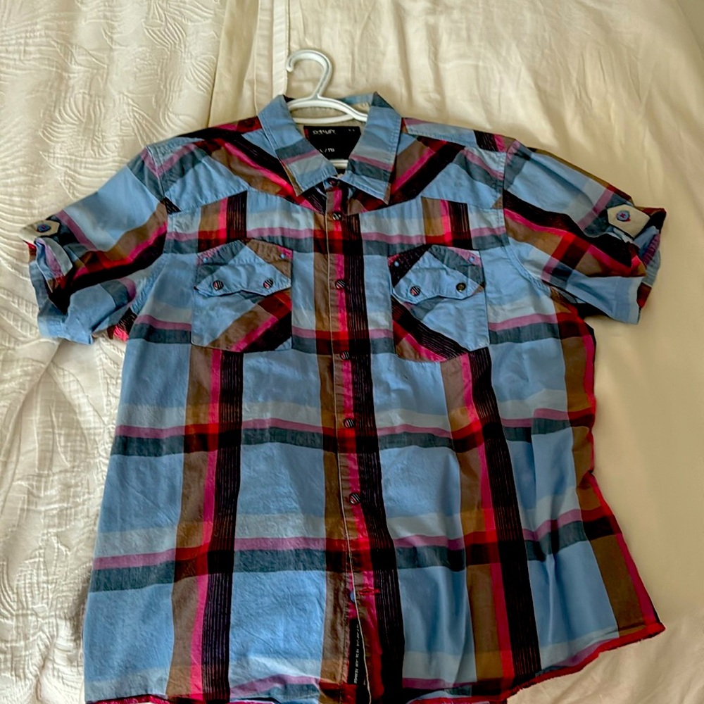 Oakley summer dress shirt worn a few times love the shirt time to move on
